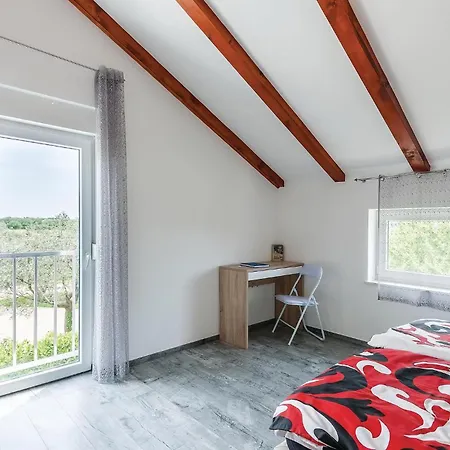 Holiday home 2 Bedroom Lovely In